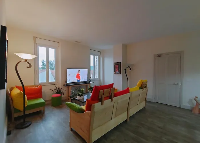 L'ecole Buissonniere Laroque-dʼOlmes