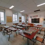 L'ecole Buissonniere Laroque-dʼOlmes