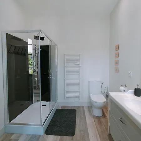 L'ecole Buissonniere Laroque-dʼOlmes