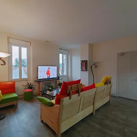 L'ecole Buissonniere Laroque-dʼOlmes